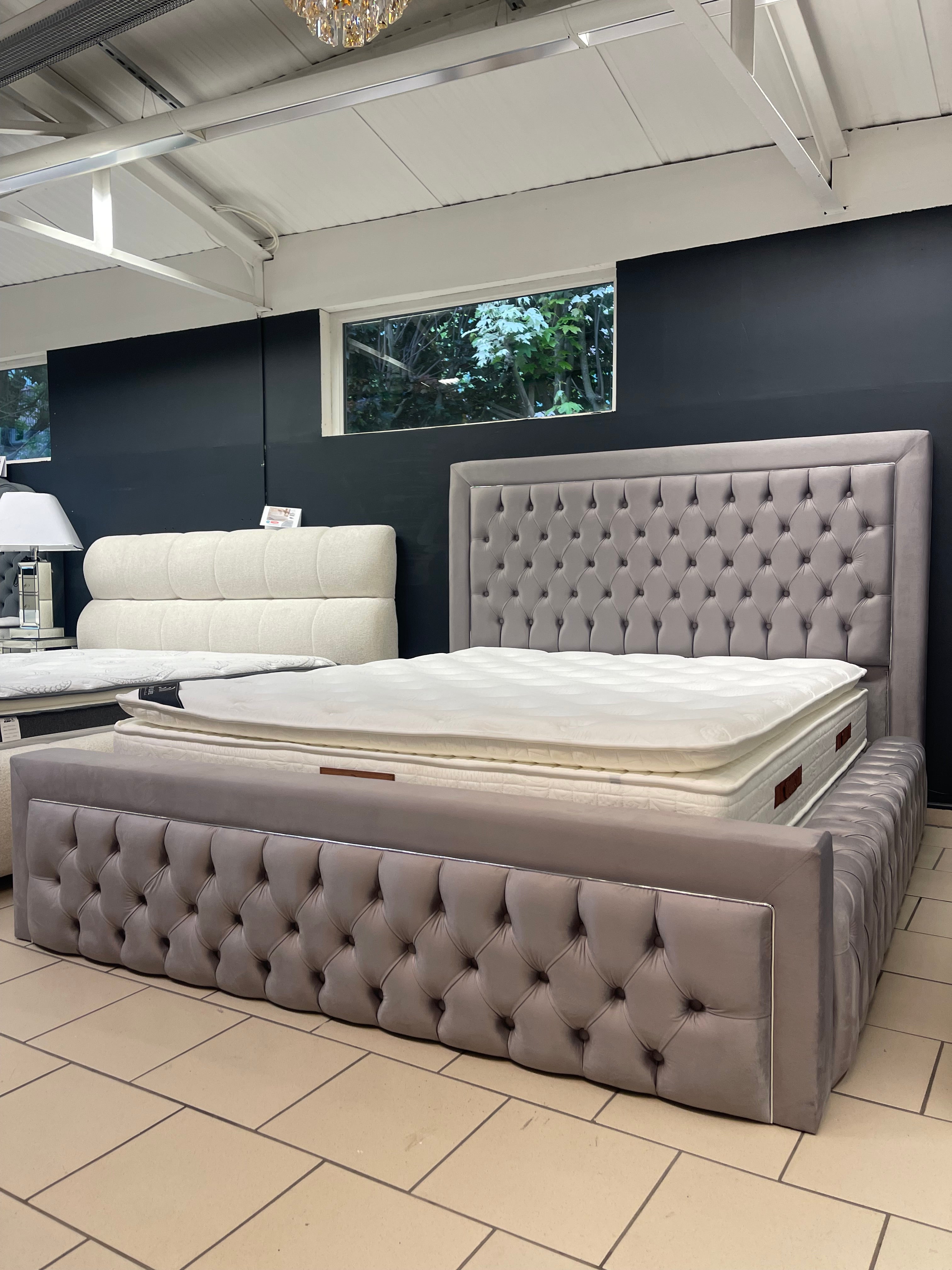 Cadre de lit ÉLÉGANCE gris