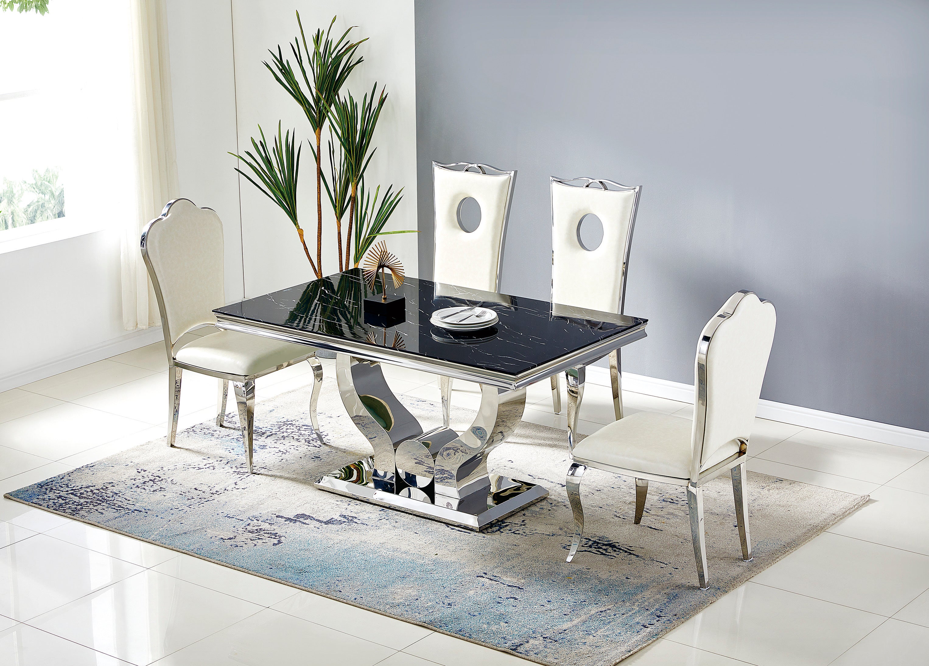 Table à manger TROPHÉE
