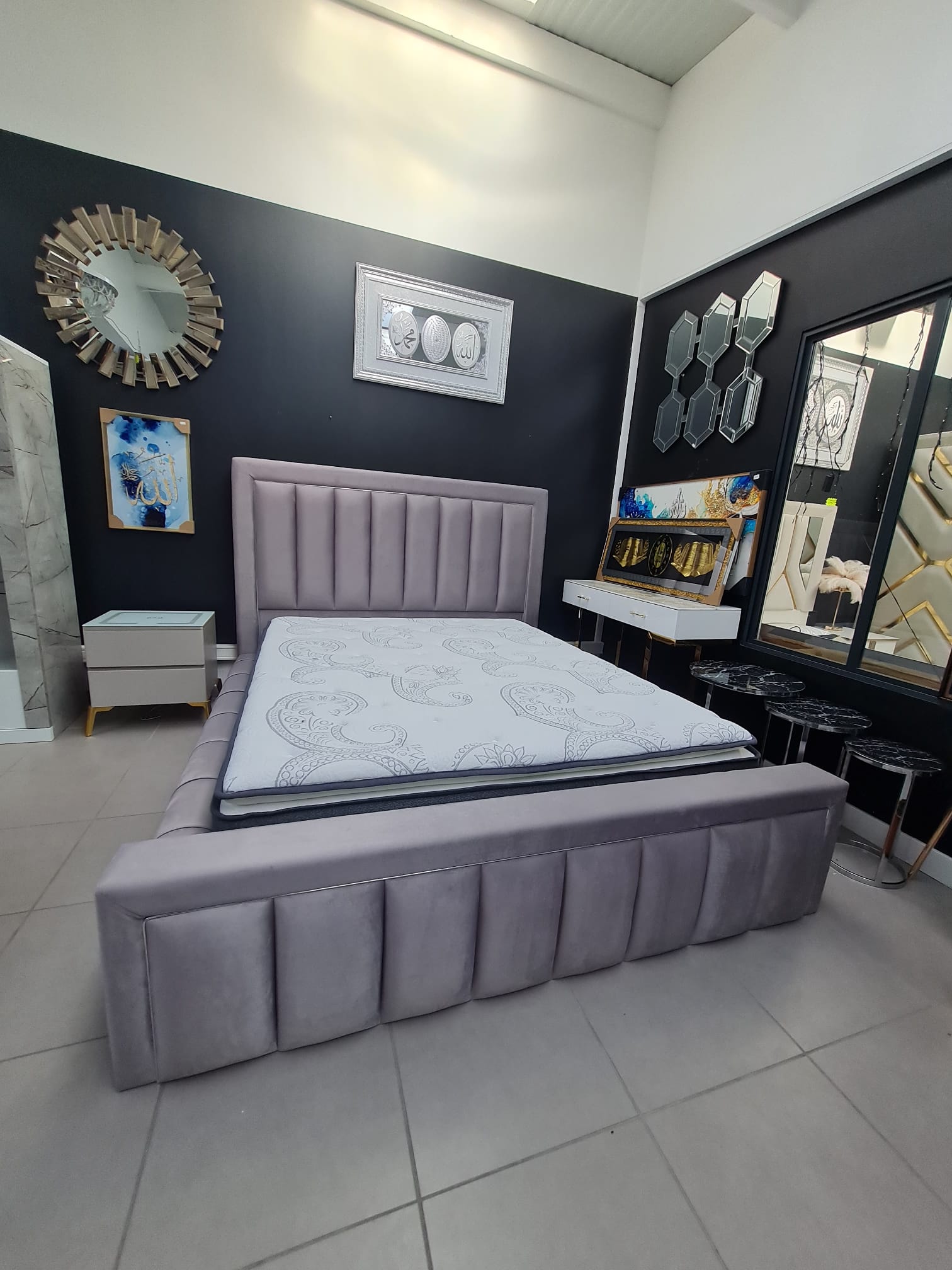 Cadre de lit PRESTIGE gris